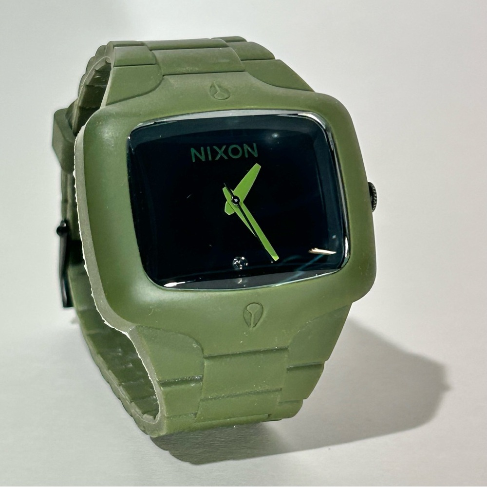 Nixon Olive Green Analog Smartwatch